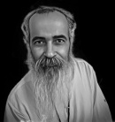 مجتبا وطن خواهان اصفهانی